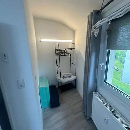 Modern, Centrally Located House For Up To 6 People 아파트 에슈바일러