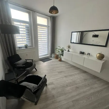 شقة Modern, Centrally Located House For Up To 6 People