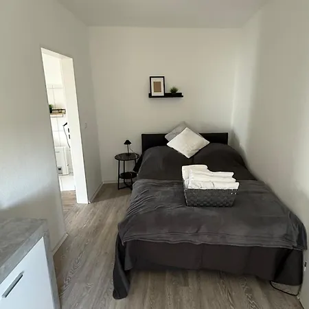 Modern, Centrally Located House For Up To 6 People 아파트 *